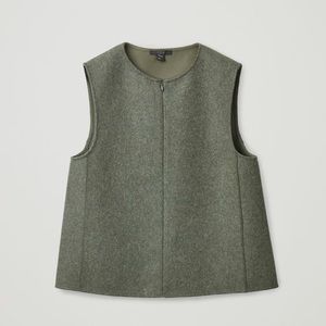 COS Sleeveless Wool-mix Vest in Green Size 6 minimal olive half zip top